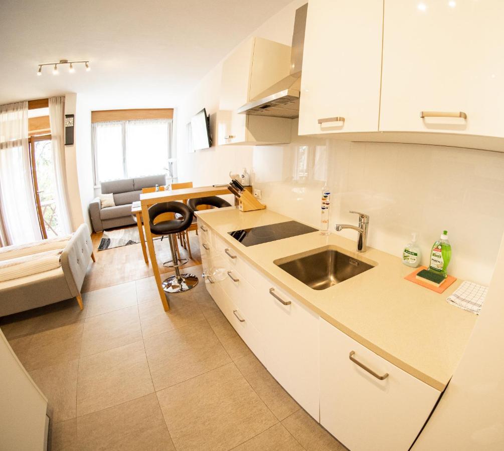 Flow Apartments Astoria Мерано Экстерьер фото